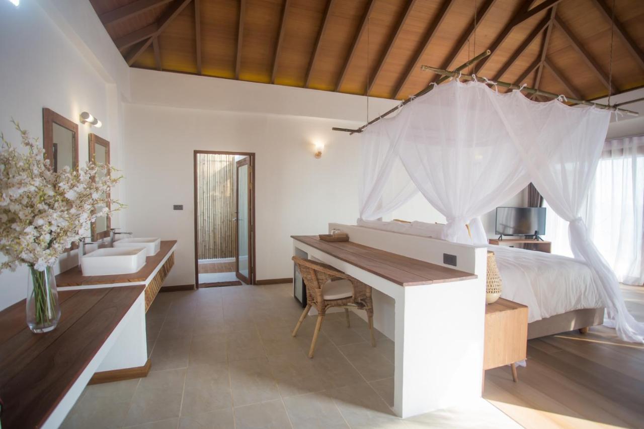 The Nest Private Beach Resort Chumphon Exterior photo
